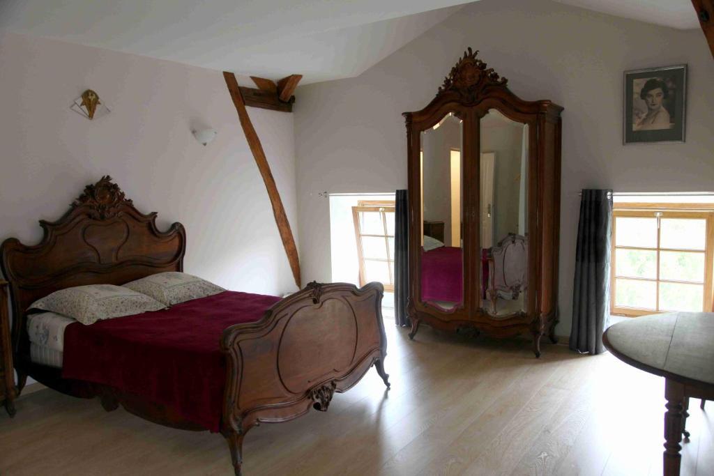 Domaine Du Vern Saint-Affrique Room photo